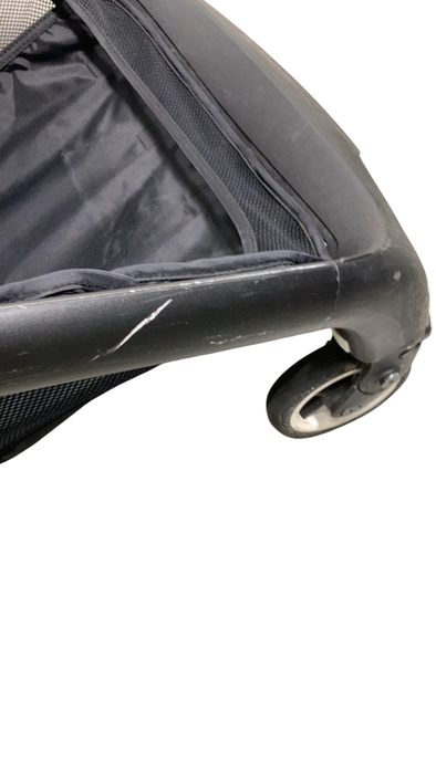 Shop Bugaboo Butterfly Stroller, 2024, Black, Midnight Black, Midnight Black at GoodBuy Gear