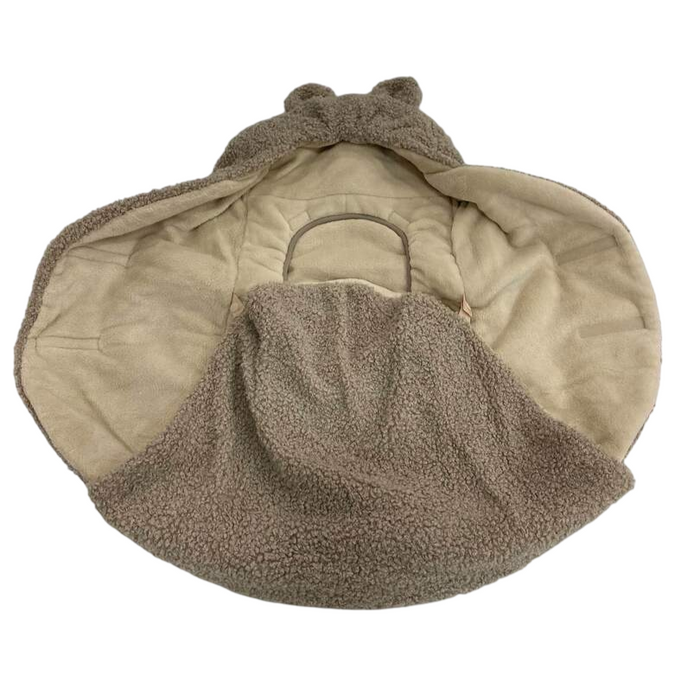 Shop 7 A.M. Enfant Nido, Oatmeal Teddy, Small (0-6 Months) at GoodBuy Gear