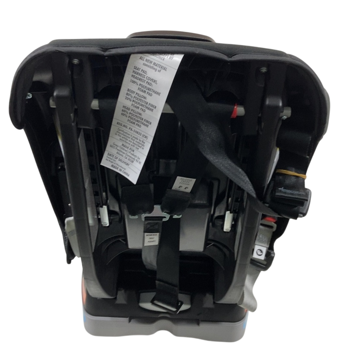 Shop Graco Extend2Fit 3-in-1 Convertible Car Seat, 2022, Hamilton at GoodBuy Gear