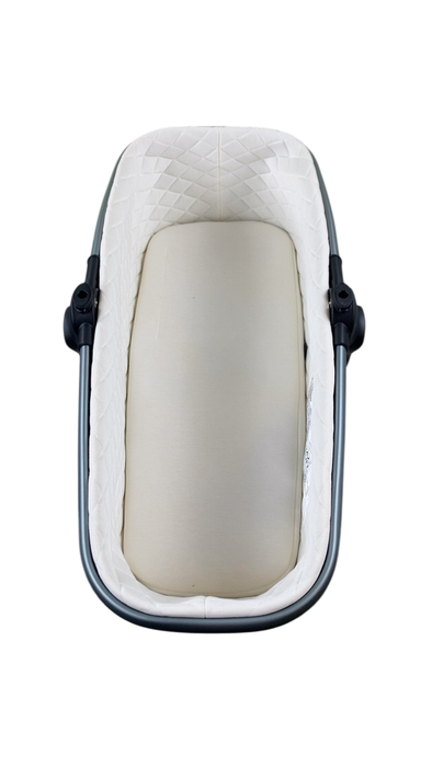 Shop Silver Cross Wave Bassinet Carry Cot, Claret at GoodBuy Gear