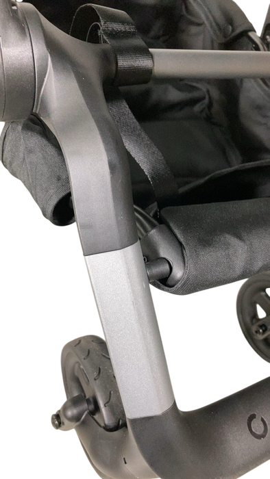Shop Colugo Compact Stroller, 2023, Navy at GoodBuy Gear