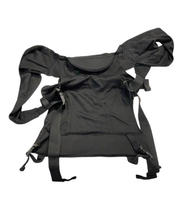 Shop TushBaby The Snug Attachment, Black at GoodBuy Gear