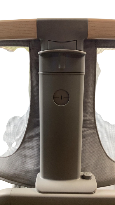 Shop Maxi-Cosi Iora Bedside Bassinet, Classic Slate at GoodBuy Gear