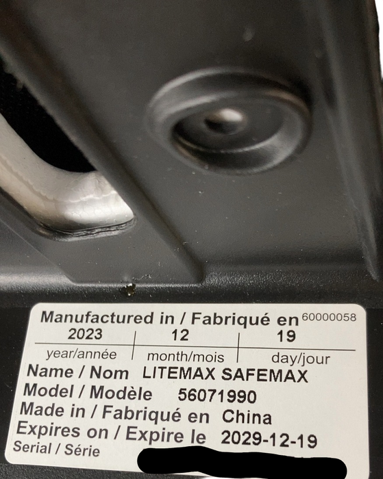 Shop Evenflo LiteMax Infant Car Seat with Anti-Rebound Bar, 2023, Casual Grey at GoodBuy Gear