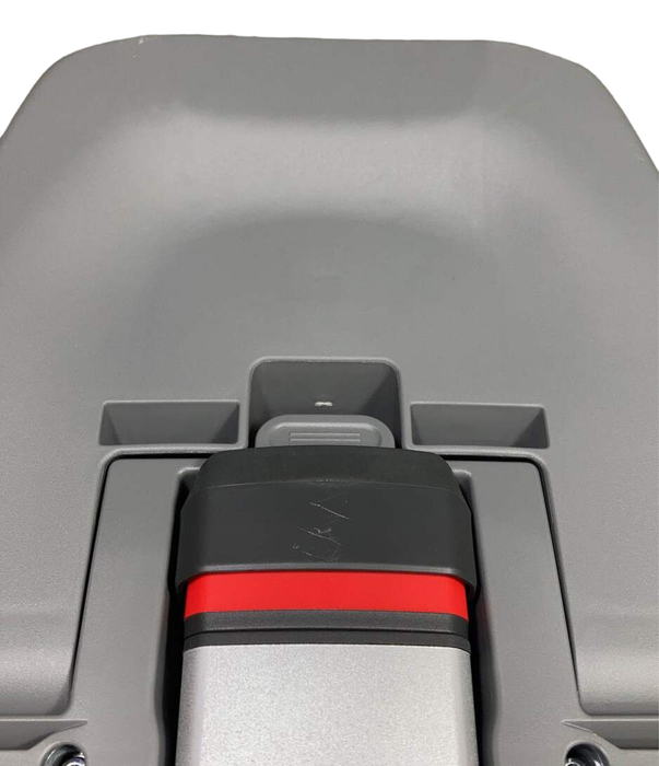 used UPPAbaby MESA MAX Infant Car Seat and Base, 2023, PureTech Greyson