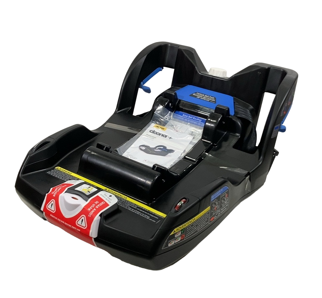 Doona Infant Car Seat & Stroller Combo, 2024, Nitro black — GoodBuy Gear