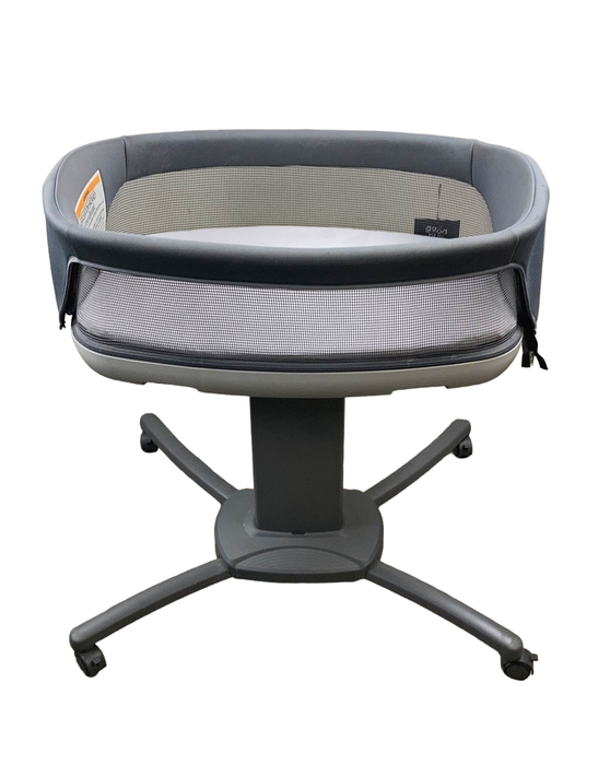used Chicco Close To You SE Bedside Bassinet, Charcoal
