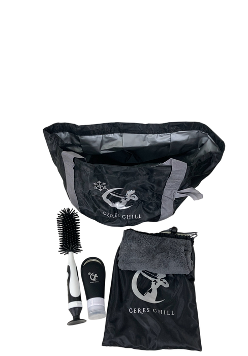 Shop Ceres Chill All-You-Need Washbasin Bag, Black at GoodBuy Gear