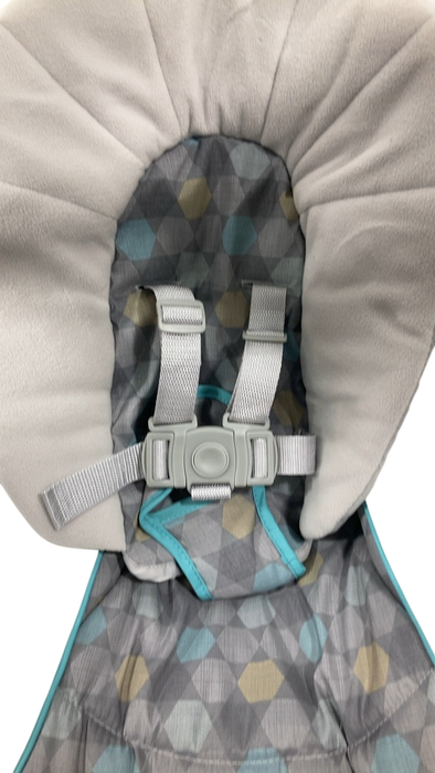 Shop Graco Slim Spaces Compact Baby Swing, Tilden at GoodBuy Gear