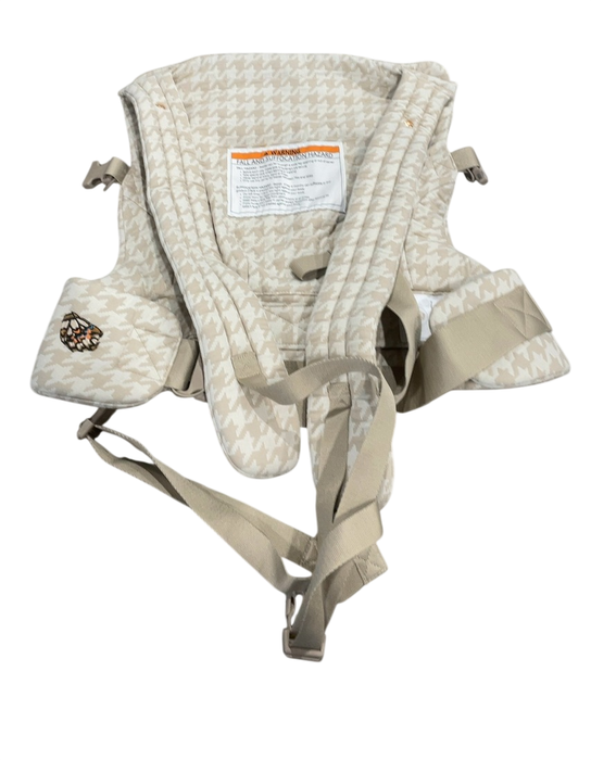Shop Mabē The Monarch Carrier, Houndstooth at GoodBuy Gear
