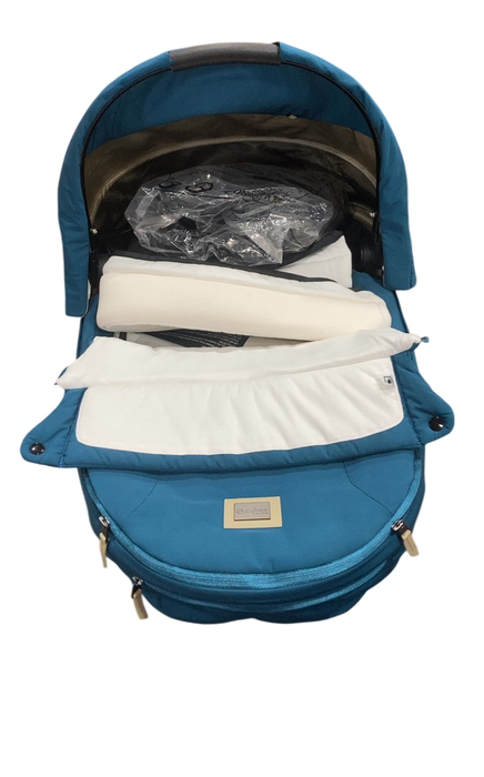 Shop Cybex PRIAM Lux Carry Cot, Mountain Blue at GoodBuy Gear