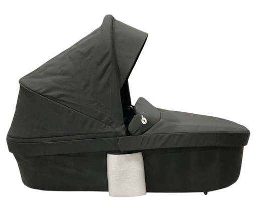 Shop Zoe Journey Bassinet, Black at GoodBuy Gear