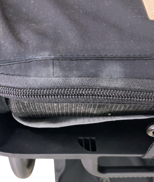 Shop Cybex PRIAM Stroller, 2022, Off White, Matte Black at GoodBuy Gear