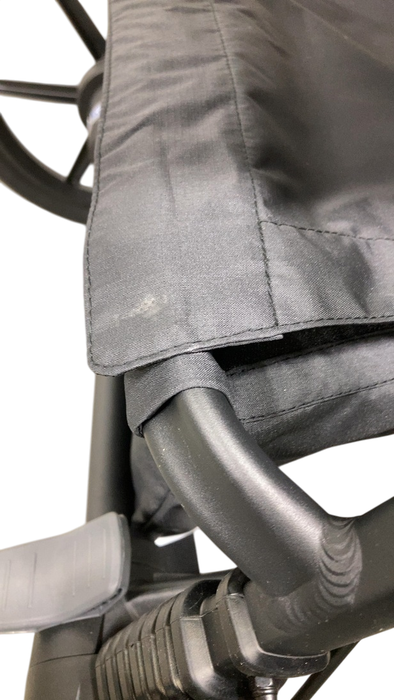 Shop Thule Urban Glide 4-Wheel Stroller, 2024, Soft Beige at GoodBuy Gear