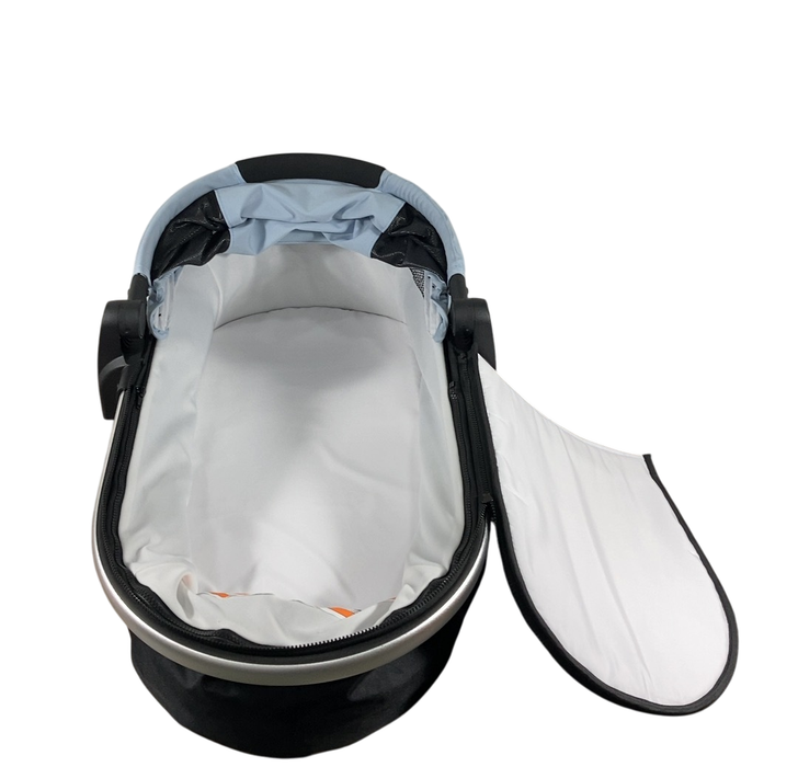 Shop Mockingbird Bassinet 2.0, Sky at GoodBuy Gear