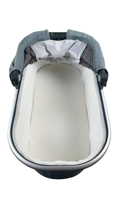 Shop UPPAbaby V2 Bassinet, Gregory (Blue Melange) at GoodBuy Gear