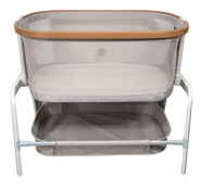 Shop Maxi-Cosi Iora Bedside Bassinet, Horizon Sand at GoodBuy Gear