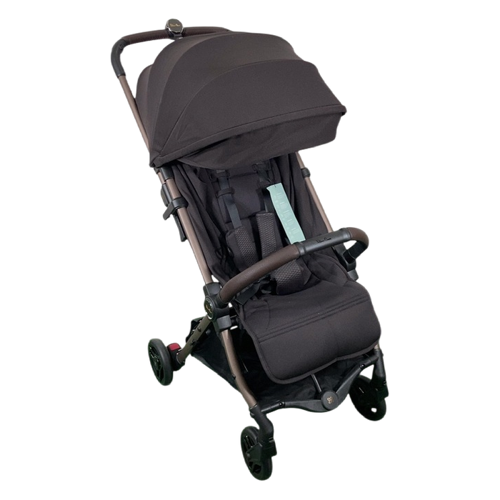 Shop Silver Cross Jet 5 Super Compact Stroller, 2024, Ganache at GoodBuy Gear
