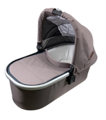 Shop UPPAbaby VISTA V2 Stroller, 2023, Theo (Dark Taupe) at GoodBuy Gear