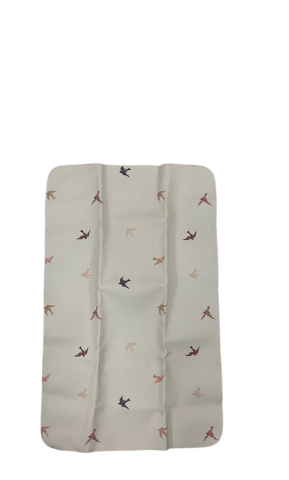 Shop Gathre Micro Mat, Blanc/Tiny Wings at GoodBuy Gear