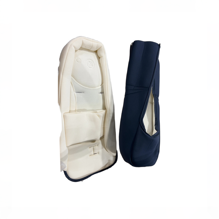 Shop Silver Cross Newborn Pod, Neptune at GoodBuy Gear