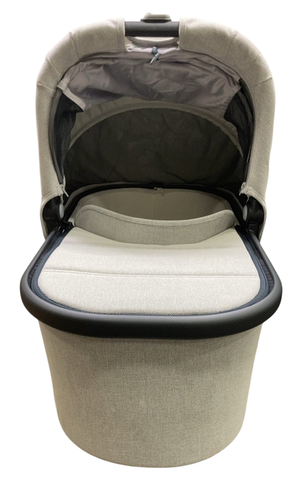 Shop UPPAbaby V2 Bassinet, Anthony (White & Grey Chenille) at GoodBuy Gear