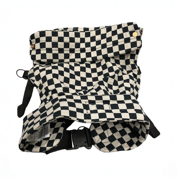 Shop Mabē The Monarch Carrier, Ebony Check at GoodBuy Gear