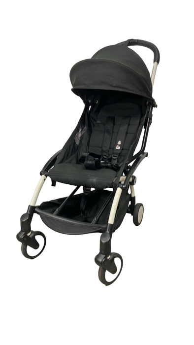 Shop Babyzen YOYO2 Complete Stroller, 2022, White with Black at GoodBuy Gear