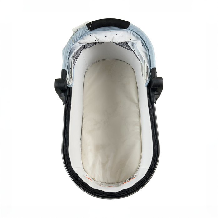 Shop Mockingbird Bassinet, Pre-2026, Sky at GoodBuy Gear