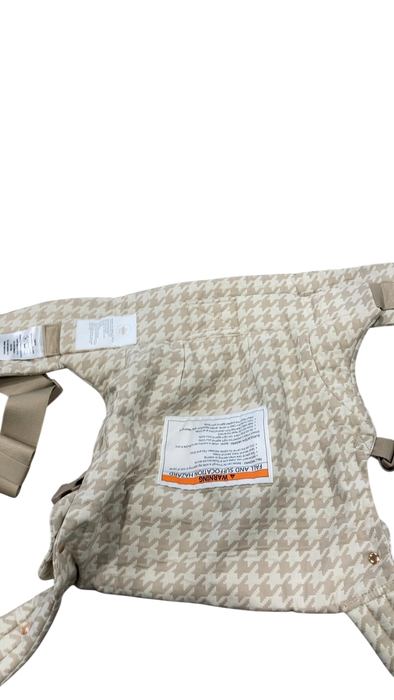 Shop Mabē The Monarch Carrier, Houndstooth at GoodBuy Gear