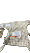 Shop Mabē The Monarch Carrier, Houndstooth at GoodBuy Gear