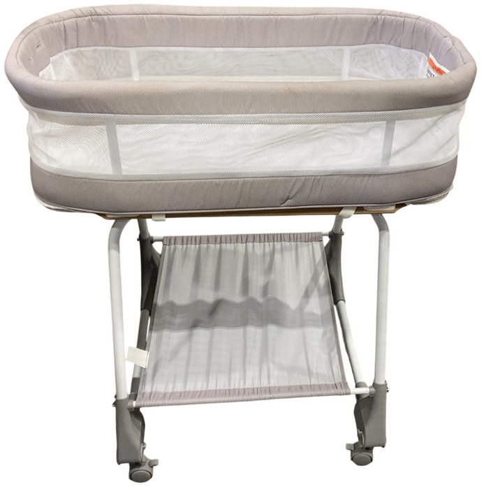Shop Simmons Kids Shooting Star Rocking Bassinet With Airflow Mesh at GoodBuy Gear