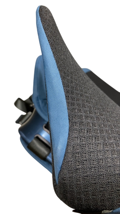 Shop WAYB Pico Portable Car Seat, 2022, Midnight Sky at GoodBuy Gear