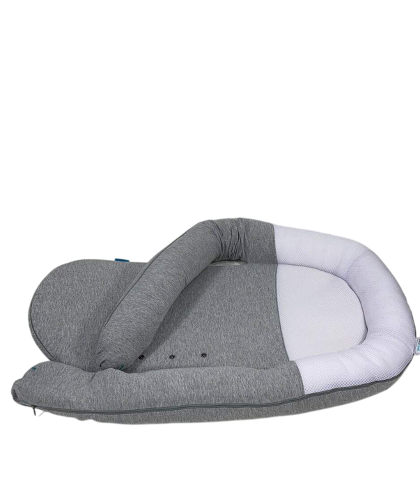 Shop Babymoov CloudNest Organic Soothing Lounger, Grey/White at GoodBuy Gear