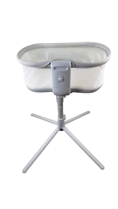 Shop Halo Bassinest Swivel Sleeper 3.0, Grey at GoodBuy Gear