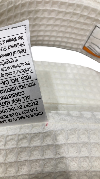 Shop My Brest Friend Super Deluxe Nursing Pillow, Waffle white at GoodBuy Gear