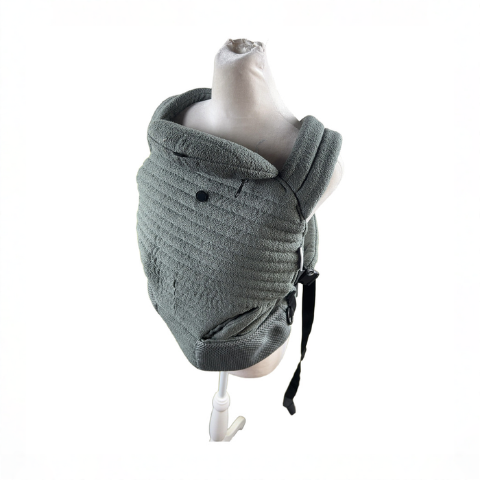 Shop Bumpsuit The Armadillo Baby Carrier, Slate at GoodBuy Gear