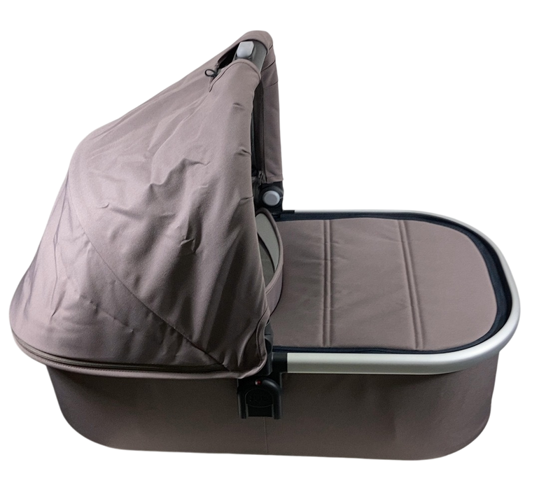 Shop UPPAbaby VISTA V2 Stroller, 2023, Theo (Dark Taupe) at GoodBuy Gear