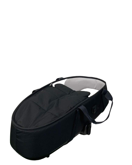 Shop Thule Shine Bassinet, Black at GoodBuy Gear