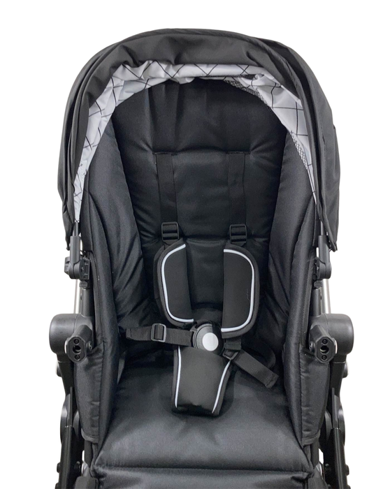 Shop Mockingbird Single 2.0 Stroller, 2025, Black, Silver With Penny Leather, Windowpane at GoodBuy Gear
