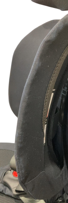 Shop WAYB Pico Portable Car Seat, 2023, Jet at GoodBuy Gear