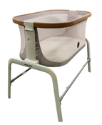 Shop Maxi-Cosi Iora Bedside Bassinet, Horizon Sand at GoodBuy Gear