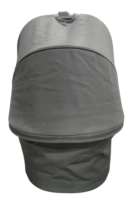 Shop UPPAbaby Bassinet V3, Jake (Charcoal) at GoodBuy Gear