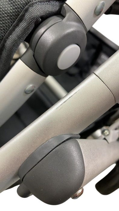 Shop UPPAbaby VISTA V2 Stroller, 2023, Gregory (Blue Melange) at GoodBuy Gear