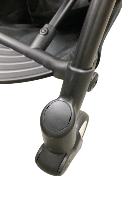 Shop Babyzen YOYO2 Complete Stroller, 2023, Black with Black at GoodBuy Gear