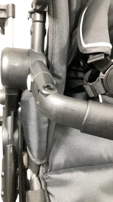 Shop Mockingbird Single to Double 2.0 Stroller, 2024, Black, Silver With Black Leather, Windowpane at GoodBuy Gear