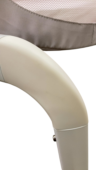 Shop Maxi-Cosi Iora Bedside Bassinet, Horizon Sand at GoodBuy Gear