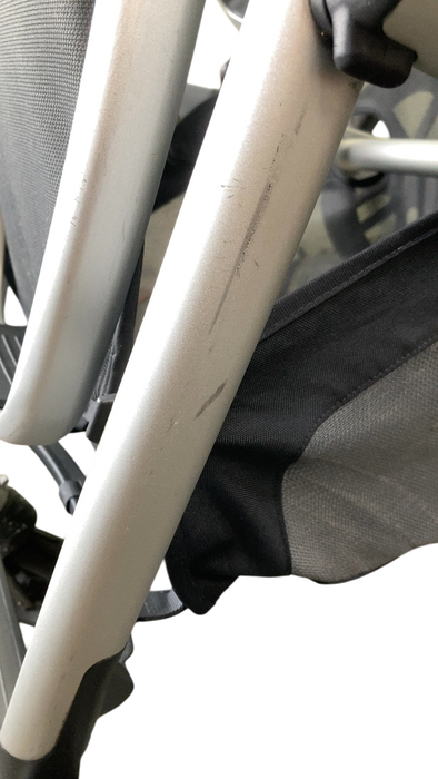 Shop UPPAbaby VISTA V2 Stroller, 2019, Jordan (Charcoal Melange) at GoodBuy Gear