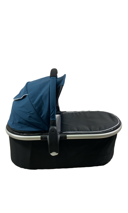 Shop Mockingbird Bassinet 2.0, Sea at GoodBuy Gear