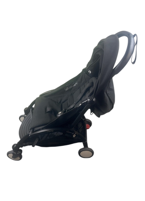 Shop Babyzen YOYO2 Complete Stroller, 2021, Black with Black at GoodBuy Gear